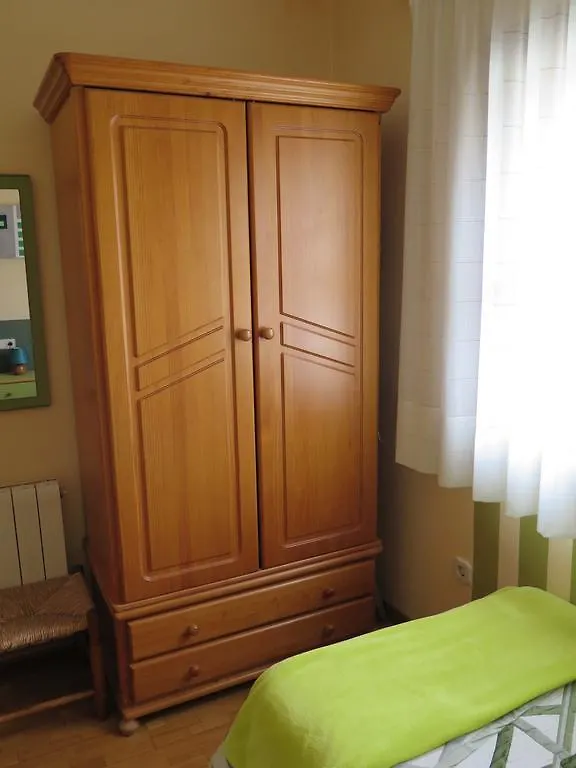Apartaments El Ribal Valencia D'Aneu 0*,